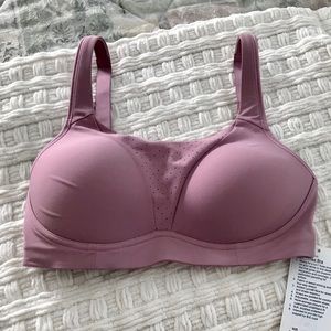 Never worn Lululemon Run Times 32DD pink sportsbra